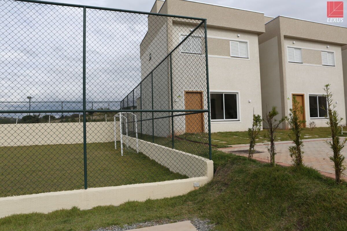 Casas à venda em New Golden Ville, Uberlândia, MG - ZAP Imóveis